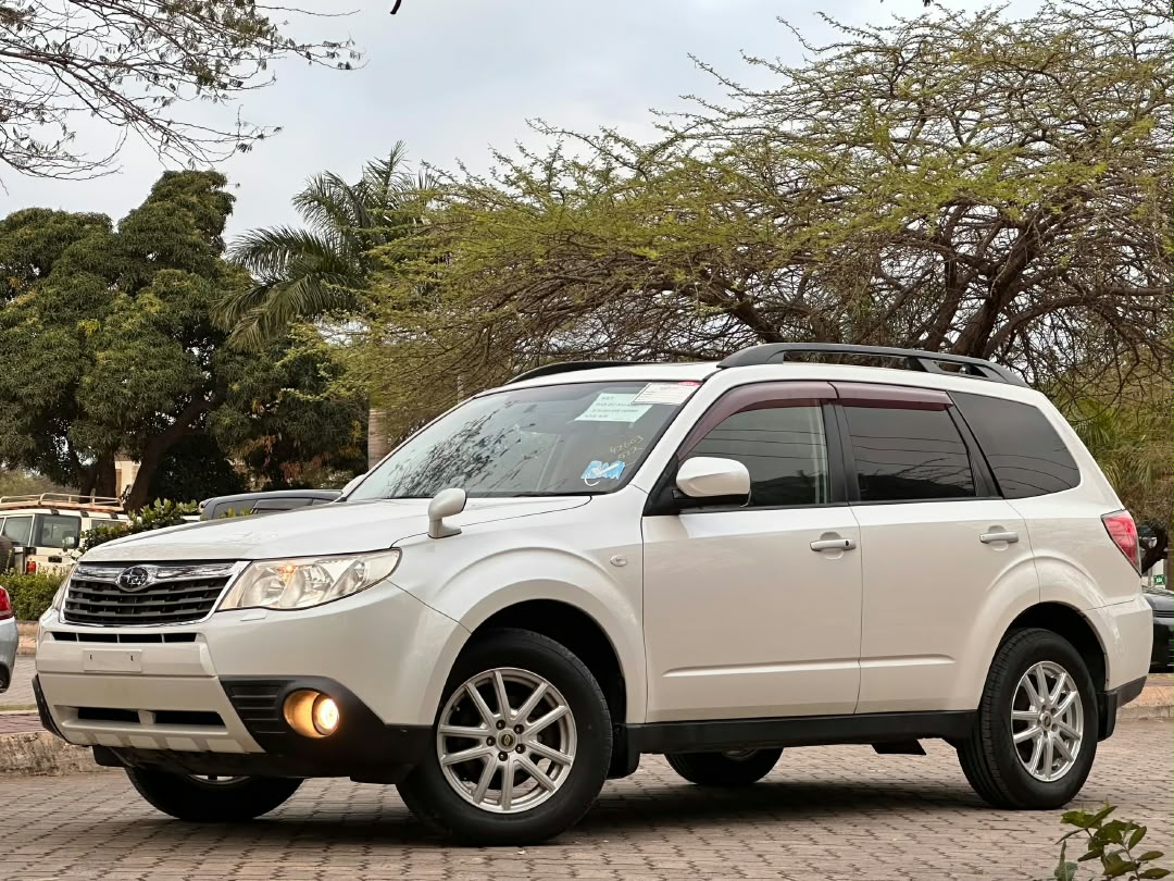 SUBARU FORESTER thumbnail 3